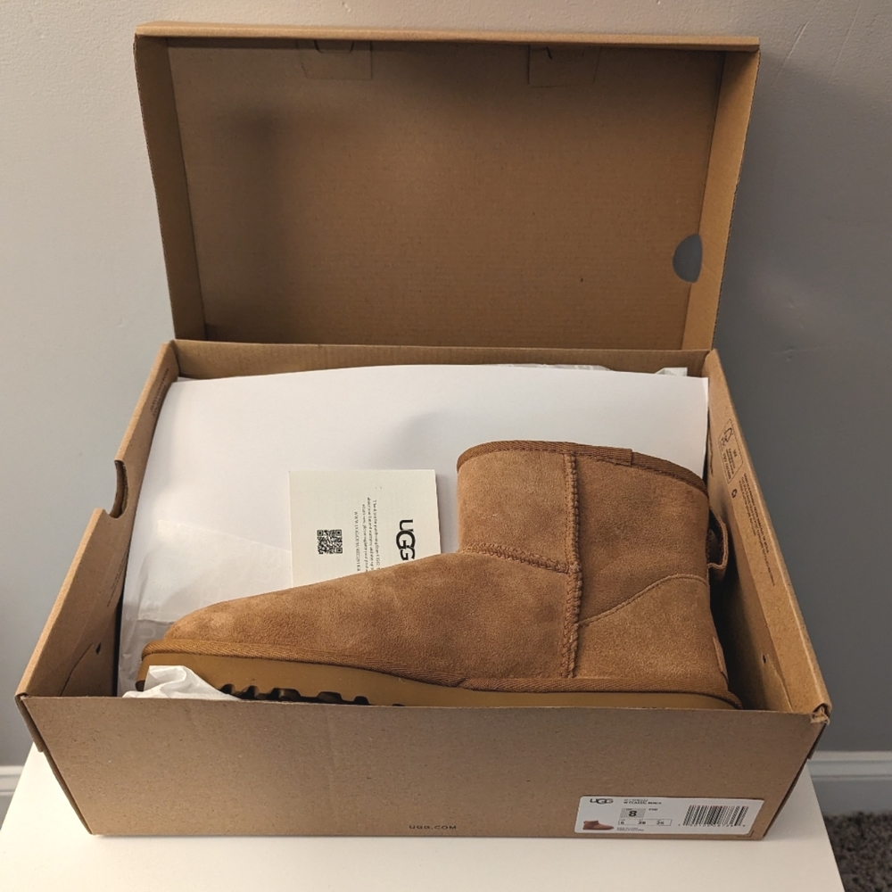 Women's Classic Mini Ugg II